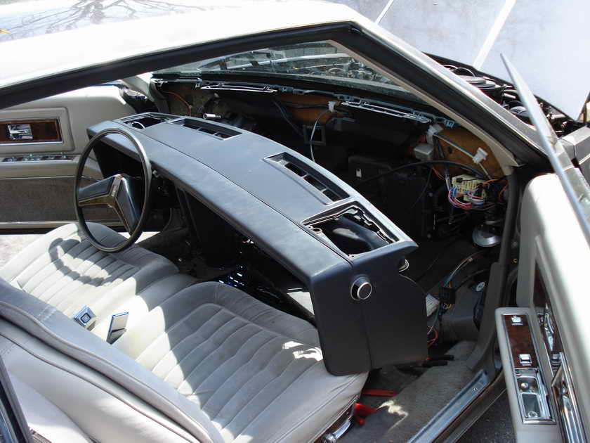 Oldsmobile Toronado.jpg